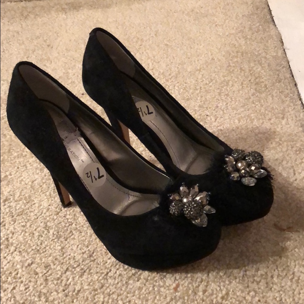 BCBG shoes
